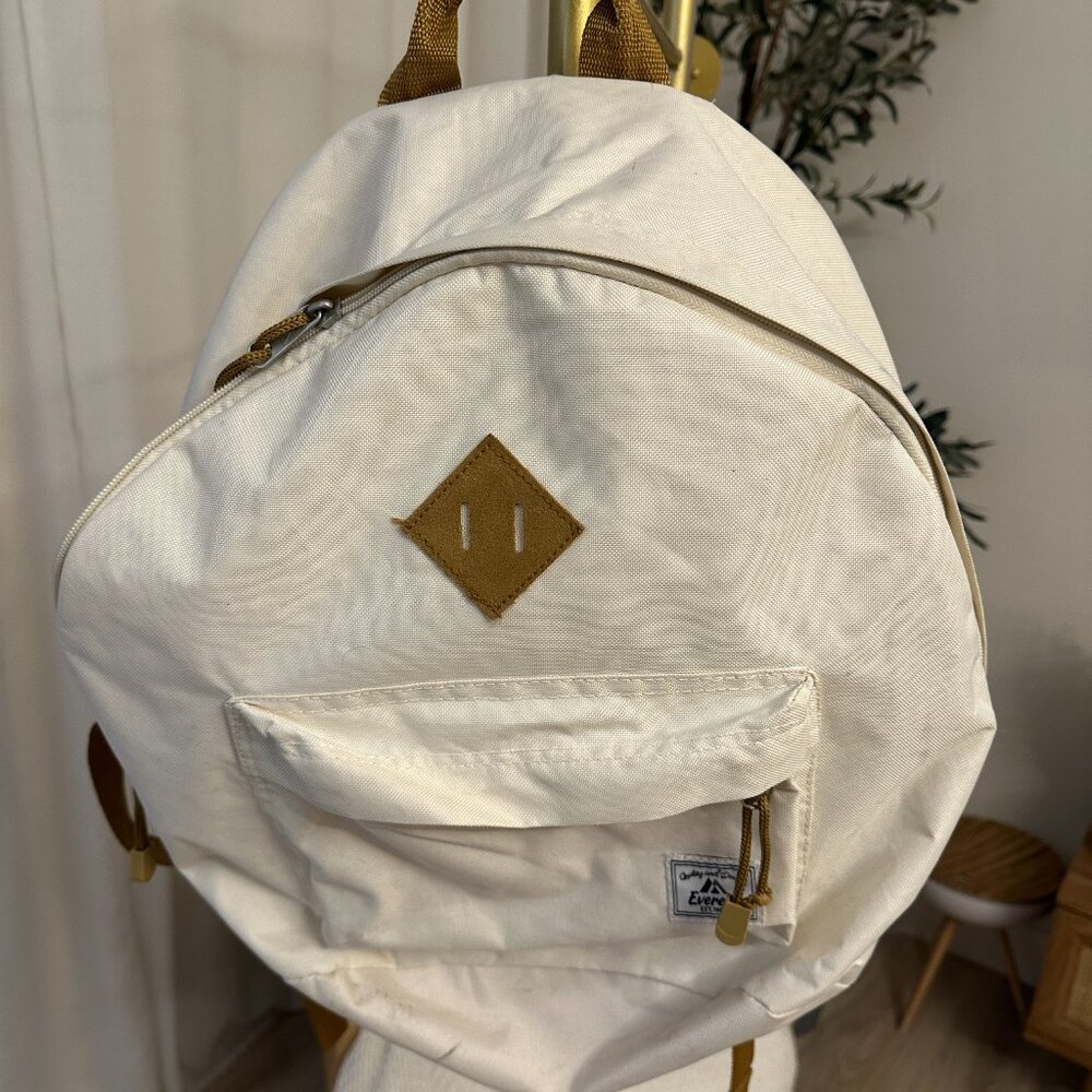 Everest 16" Vintage Backpack, Beige All Ages, Unisex